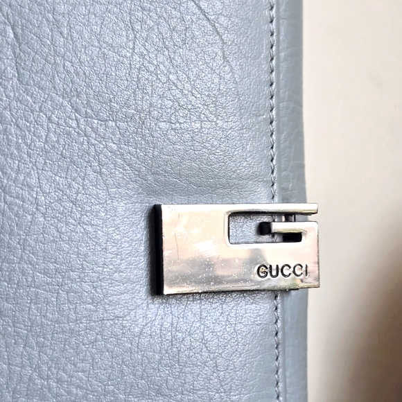 Gucci Leather Continental Flap Gray Wallet Rectangular "G" Signature Gucci Clasp - Picture 4 of 16